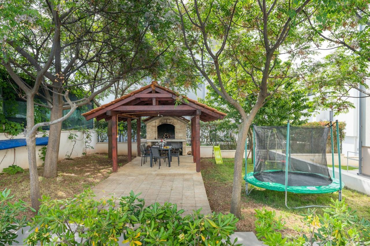 Villa Mirela ペトルチャネ エクステリア 写真