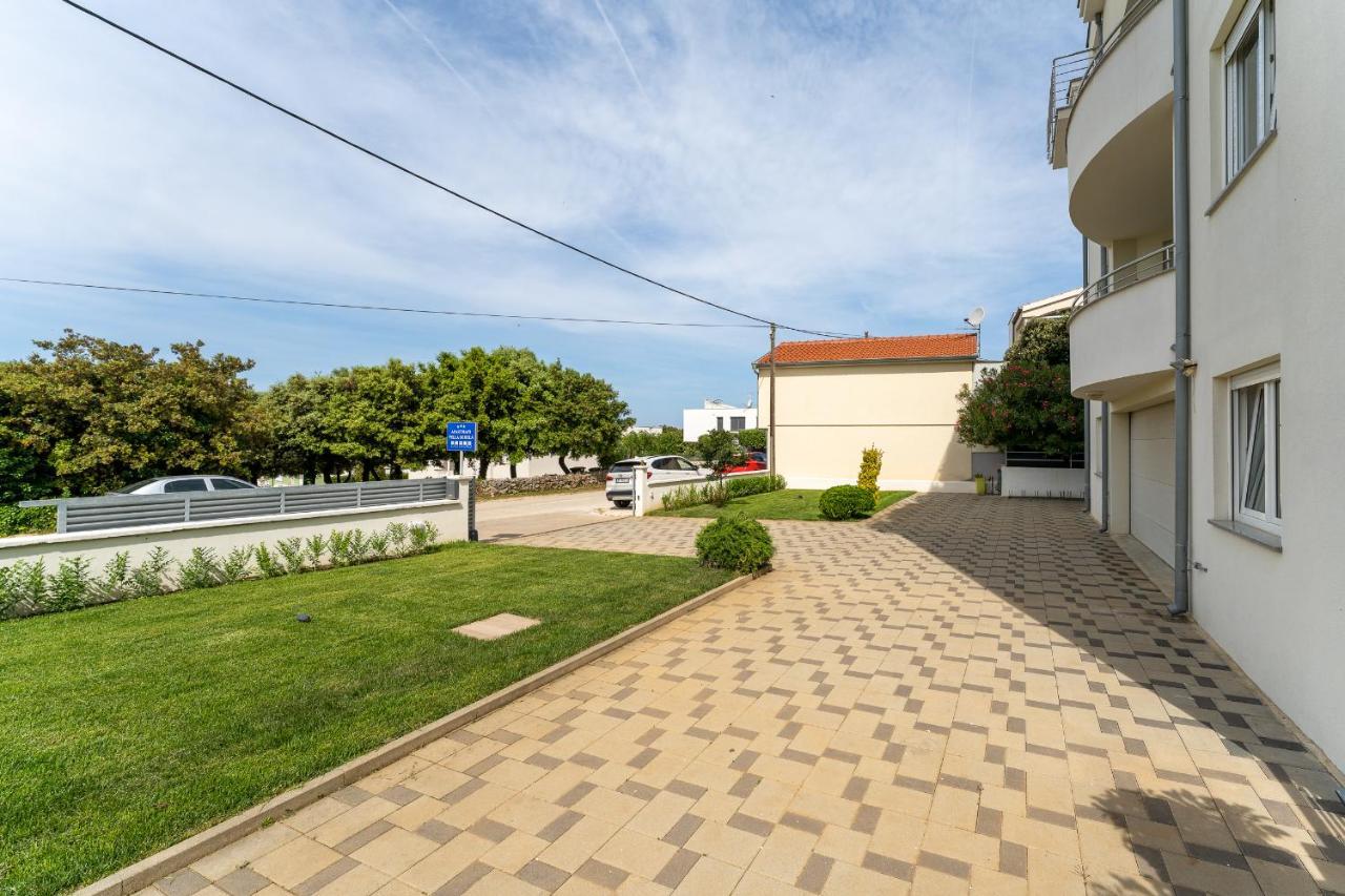 Villa Mirela ペトルチャネ エクステリア 写真