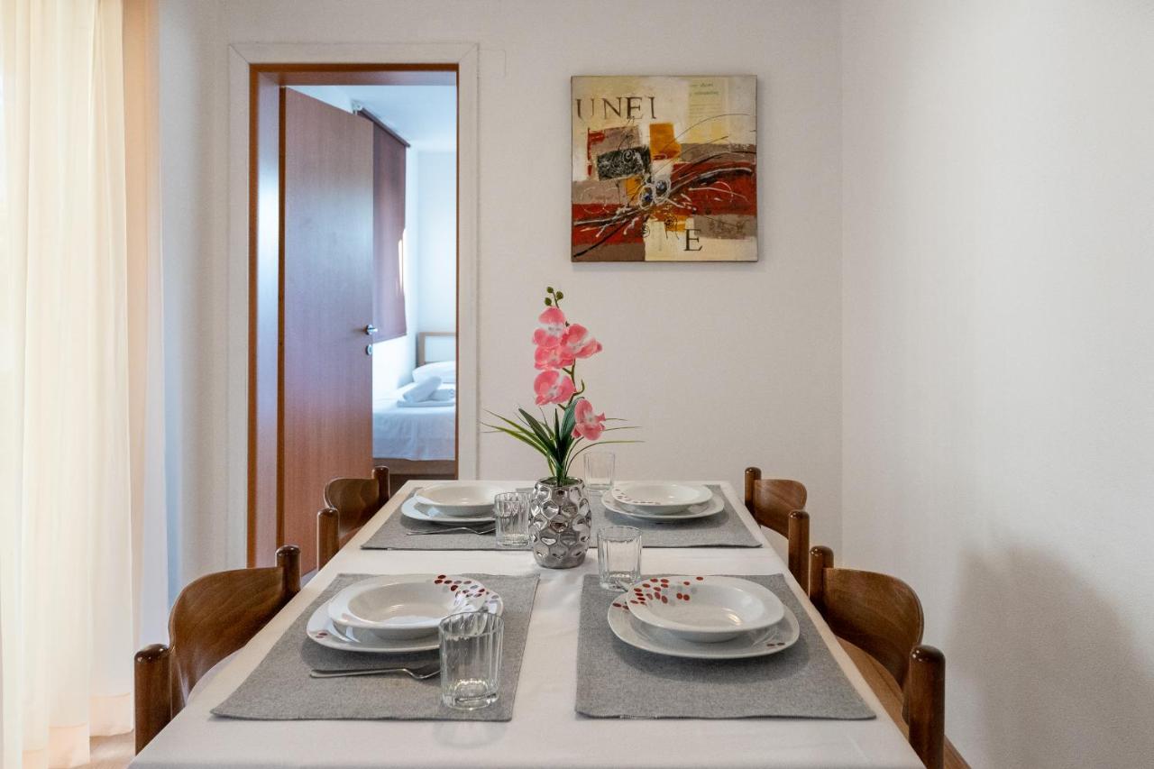 Villa Mirela ペトルチャネ エクステリア 写真